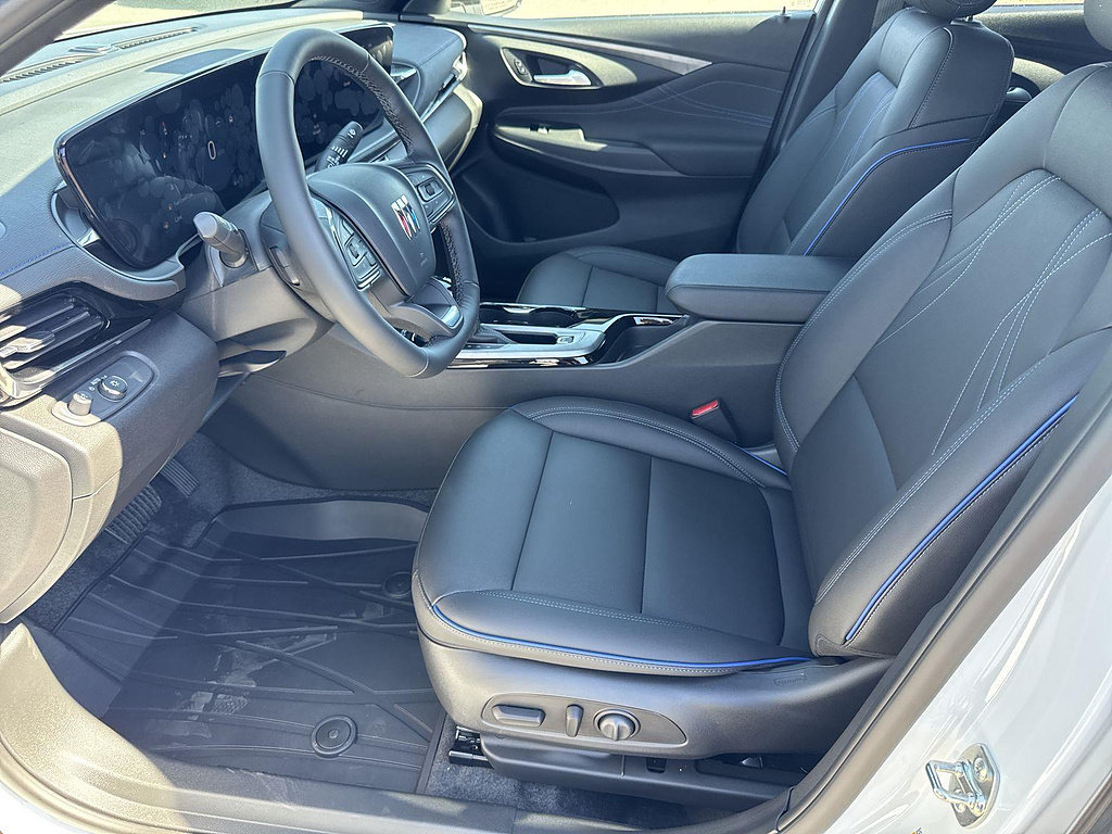 New 2026 Buick Envista Sport Touring w/ Convenience I Package FWD image 24