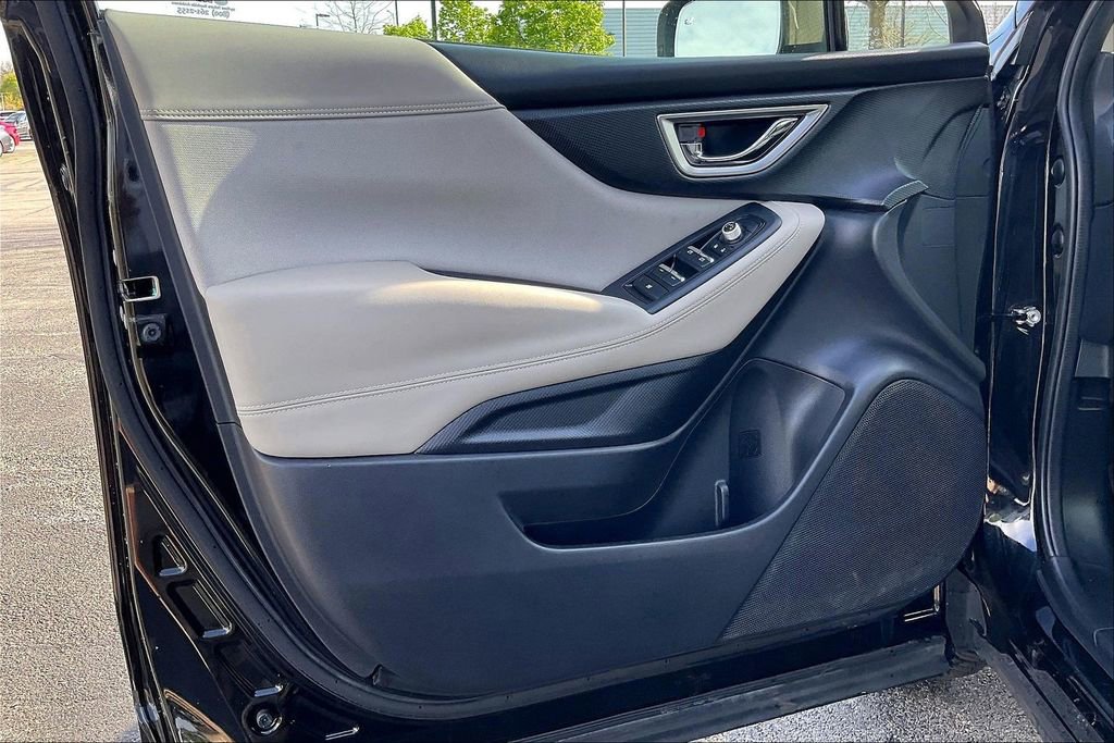 Used 2020 Subaru Forester Premium AWD/4WD image 26