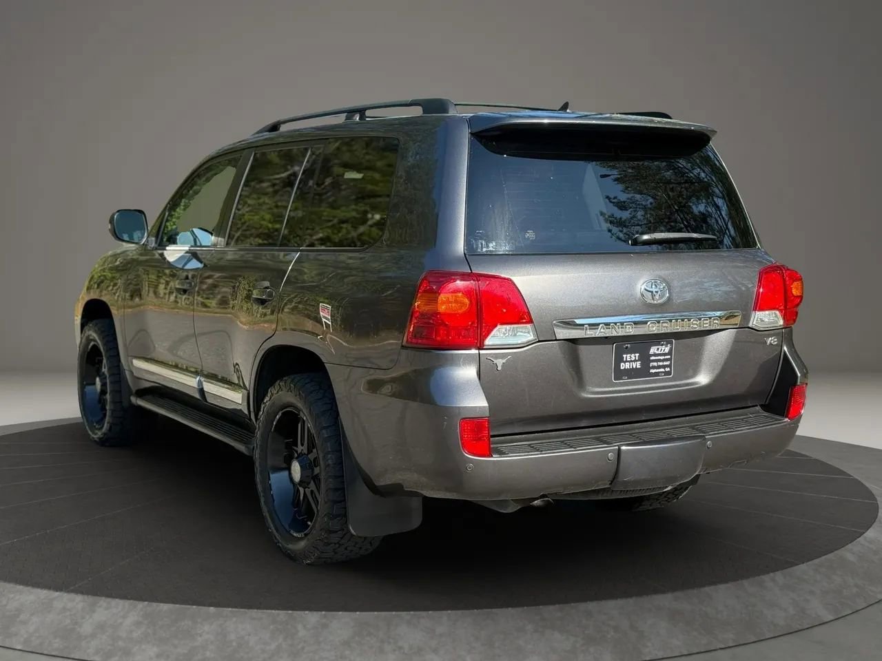 Used 2014 Toyota Land Cruiser AWD/4WD image 4