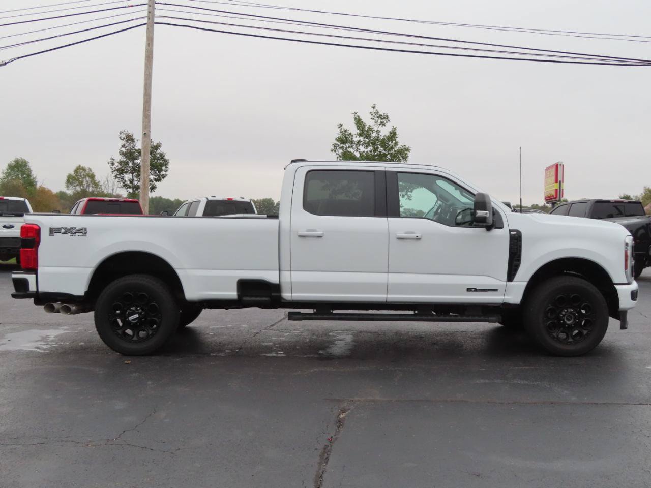 Used 2025 Ford F250 XLT w/ Black Appearance Package AWD/4WD image 7