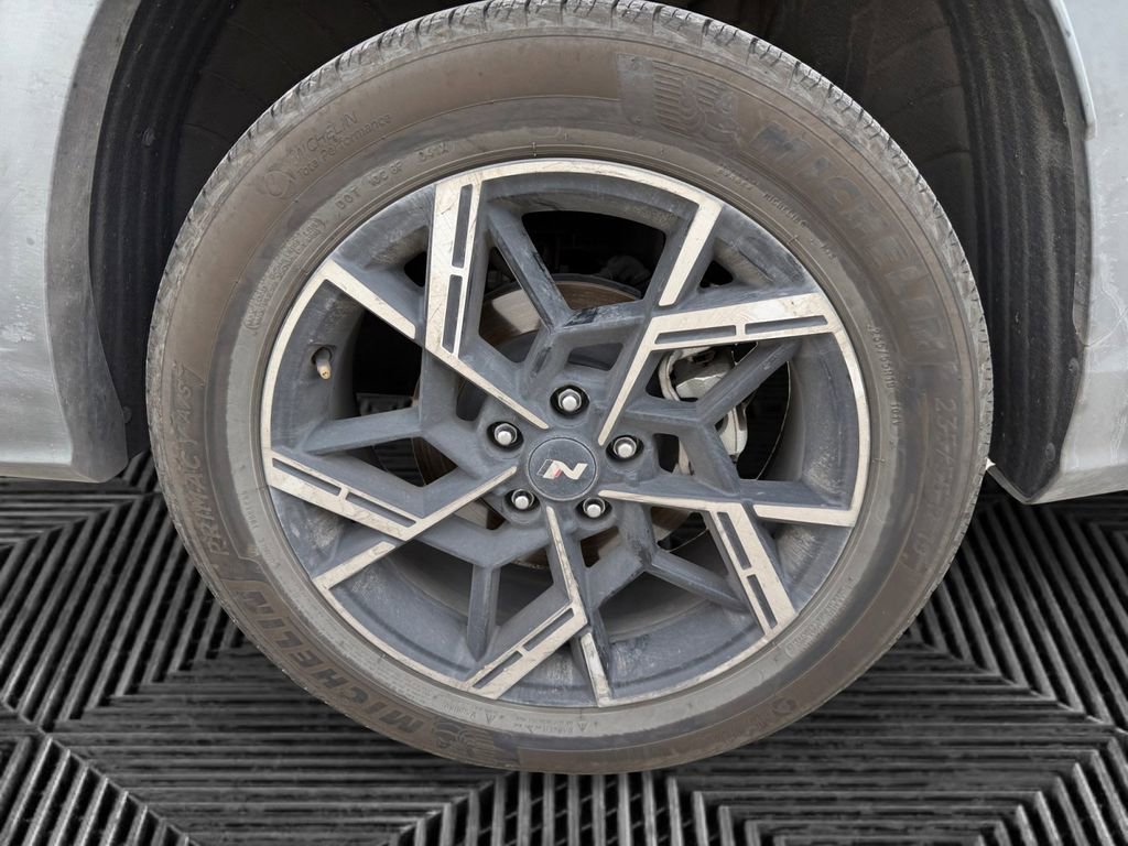 Certified 2025 Hyundai Tucson N Line image 14