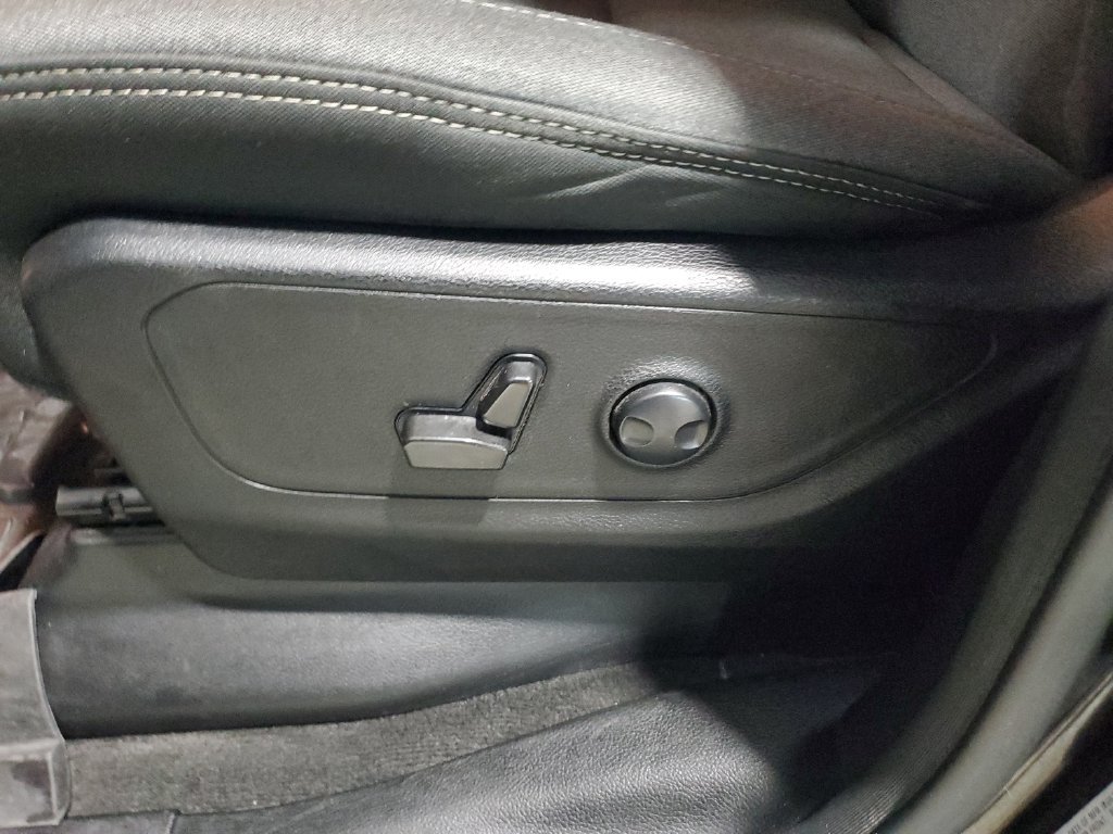 Used 2022 RAM 1500 Big Horn RWD image 19