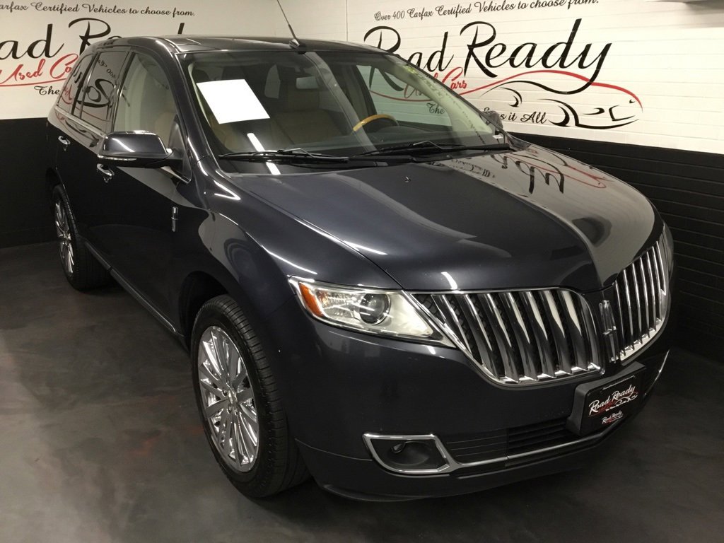 Used 2013 Lincoln MKX AWD image 2