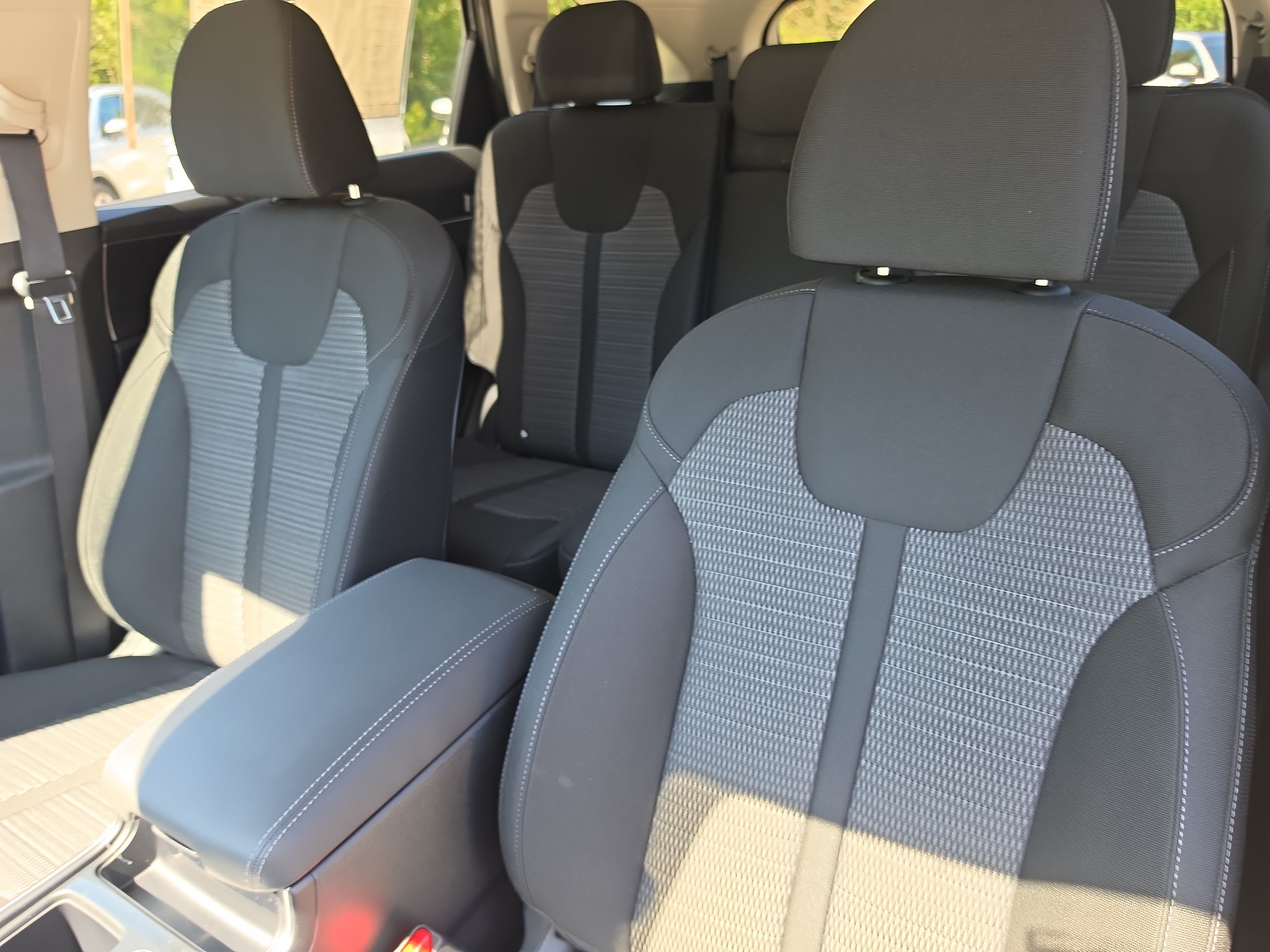 New 2026 Kia Sorento LX FWD image 21