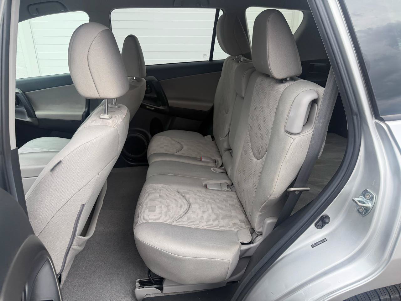 Used 2012 Toyota RAV4 4WD w/ Value Pkg image 13