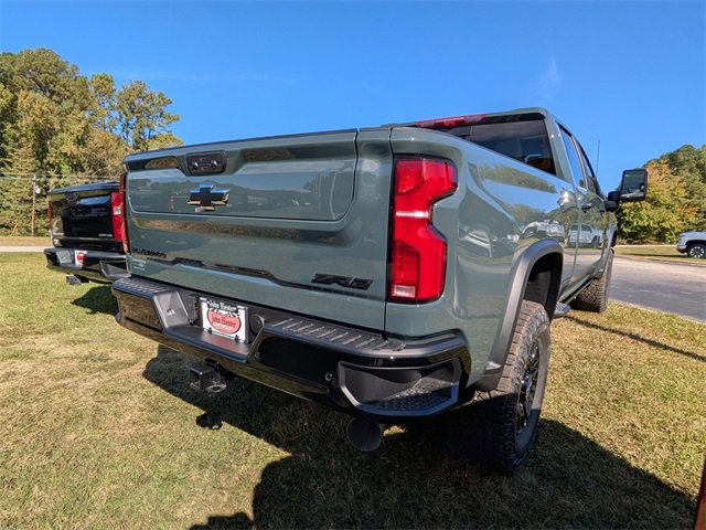 New 2026 Chevrolet Silverado 2500 ZR2 w/ LPO, Dark Essentials Package image 2