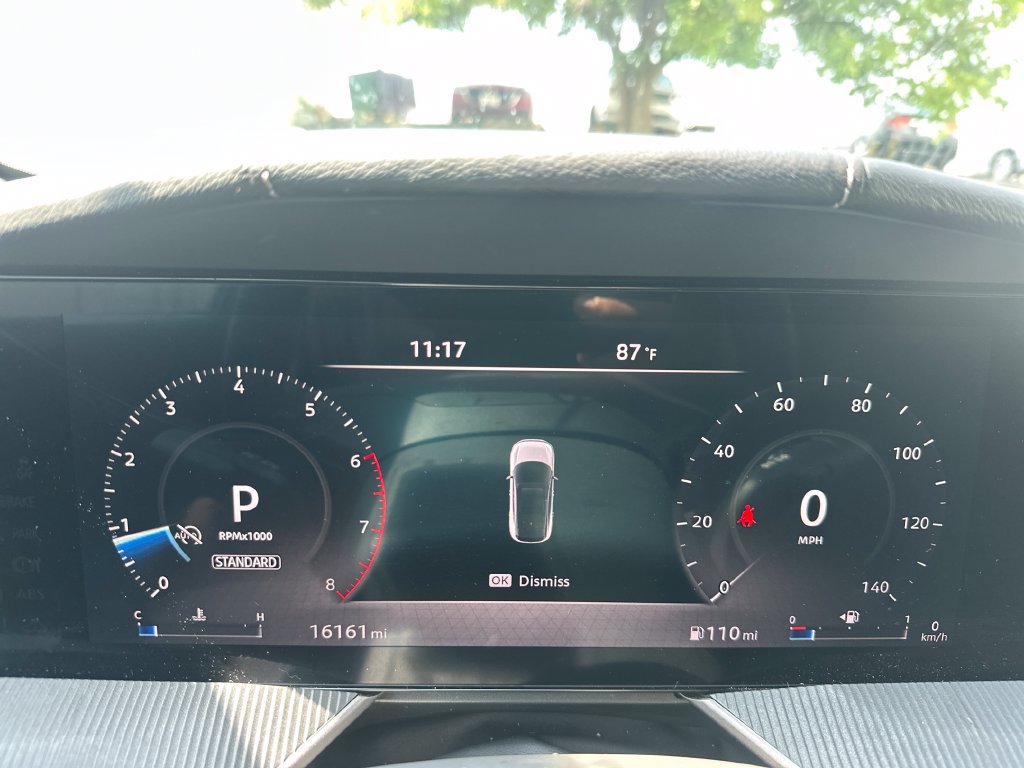 Certified 2025 Nissan Murano SV FWD image 43