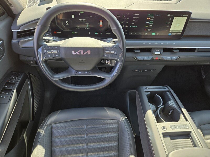 Certified 2024 Kia EV9 Land AWD/4WD image 13