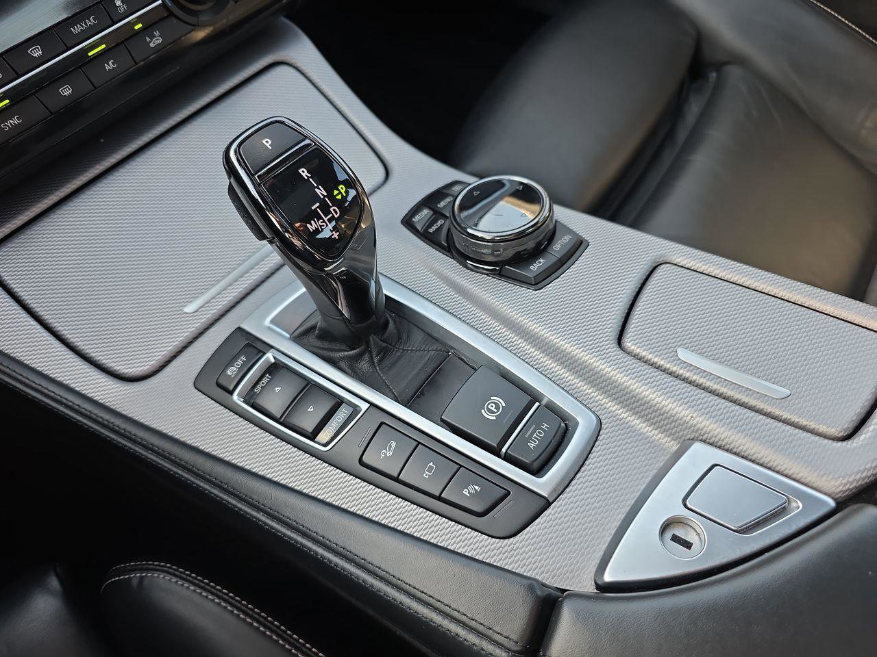 Used 2015 BMW 550i xDrive Sedan image 10