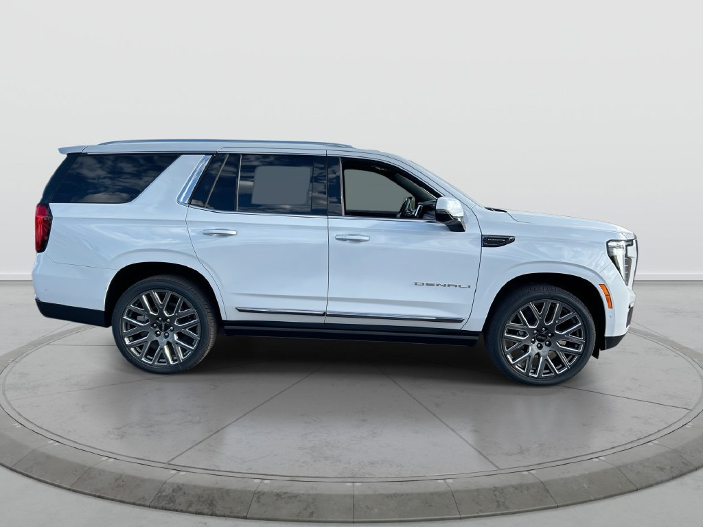 New 2026 GMC Yukon Denali Ultimate AWD/4WD image 9