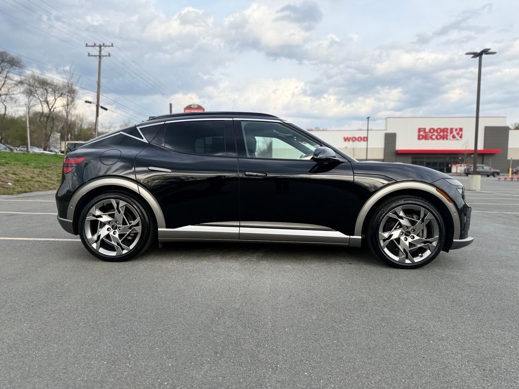 Used 2023 Genesis GV60 Performance AWD/4WD image 8