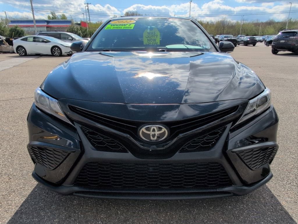Used 2022 Toyota Camry SE AWD/4WD image 11