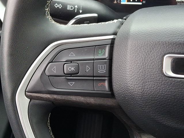 Used 2023 Jeep Grand Cherokee Limited image 21