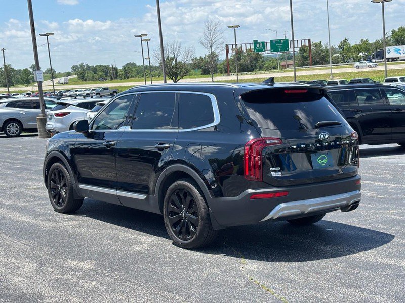 Used 2020 Kia Telluride S w/ S 8 Passenger Seating Package AWD/4WD image 3