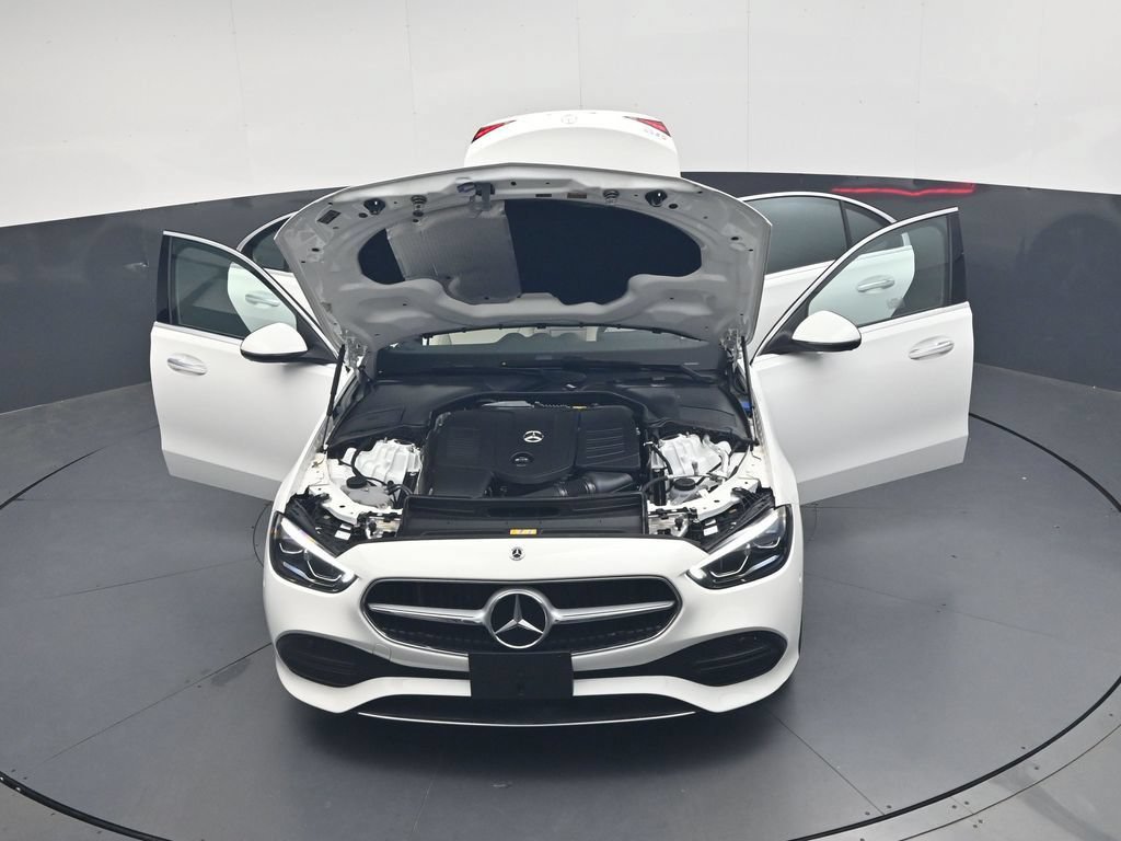 Used 2025 Mercedes-Benz C 300 Sedan image 51