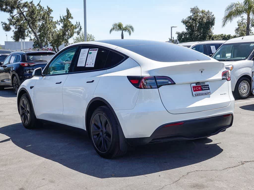 Used 2024 Tesla Model Y Long Range AWD/4WD image 6