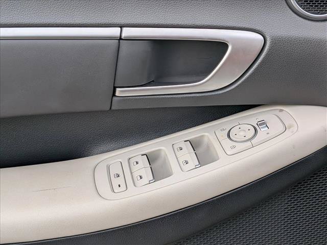 Used 2024 Hyundai Sonata SEL FWD image 11