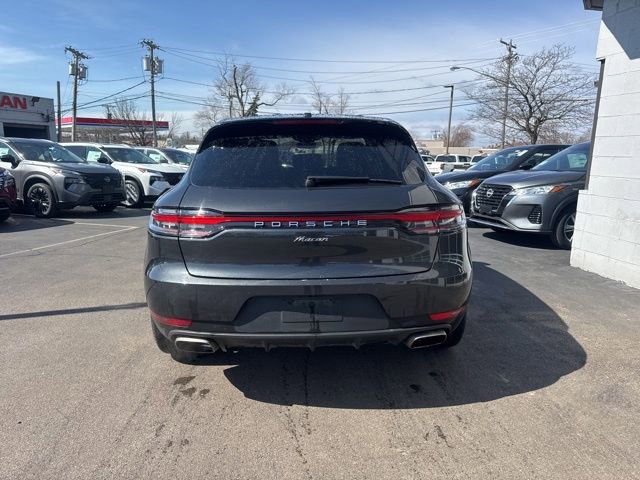 Used 2021 Porsche Macan image 3