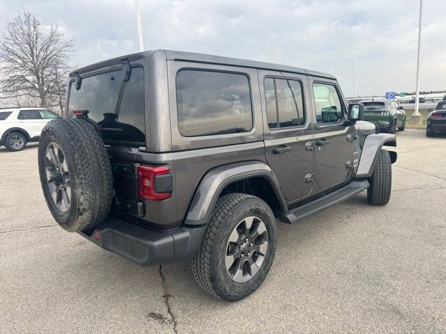 Used 2018 Jeep Wrangler Unlimited Sahara w/ Dual Top Group image 9