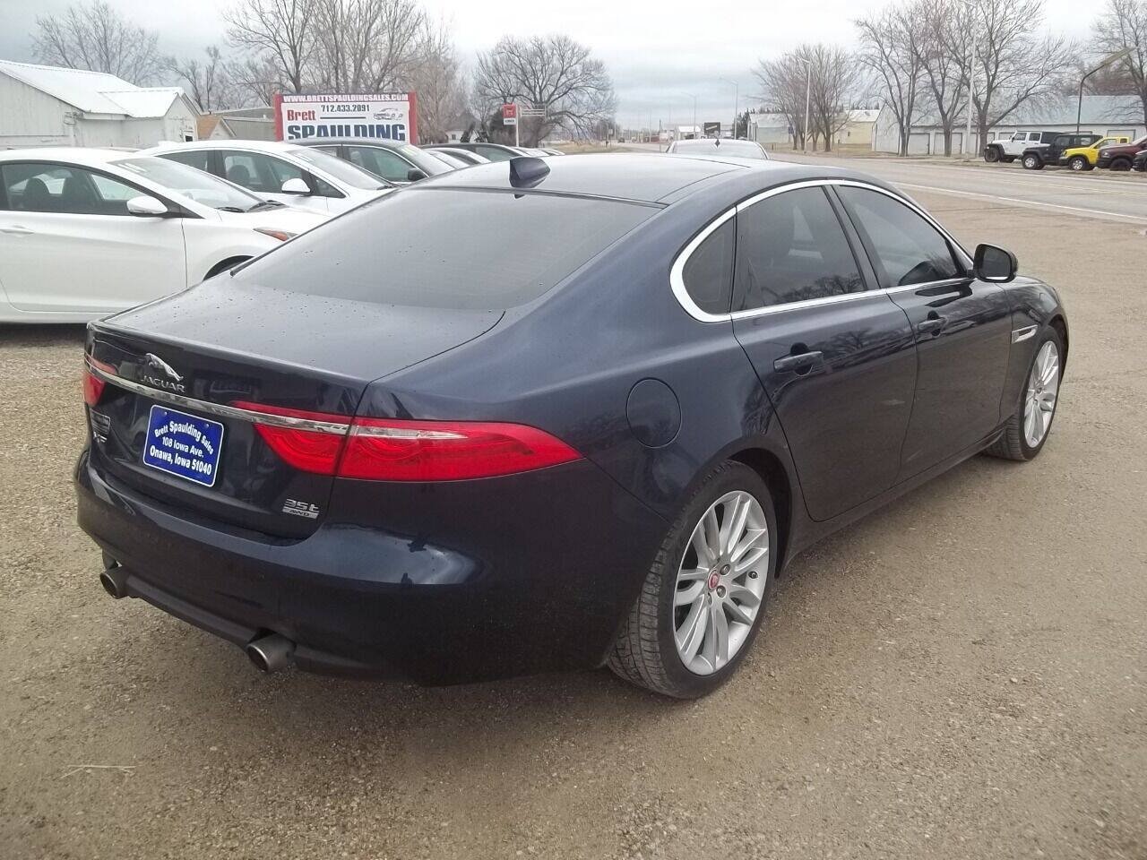Used 2016 Jaguar XF Prestige AWD/4WD image 3