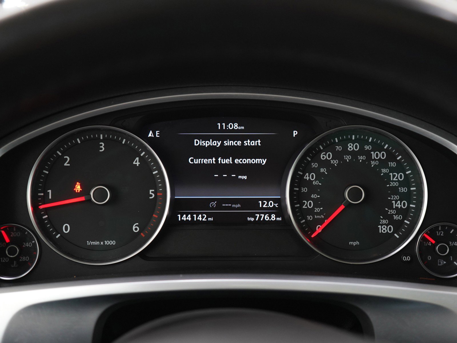 Used 2012 Volkswagen Touareg Executive image 26