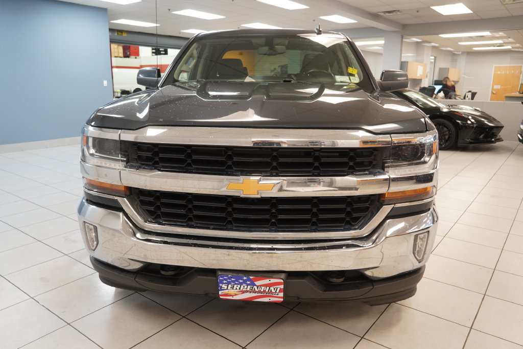 Used 2019 Chevrolet Silverado 1500 LT w/ All Star Edition AWD/4WD image 14