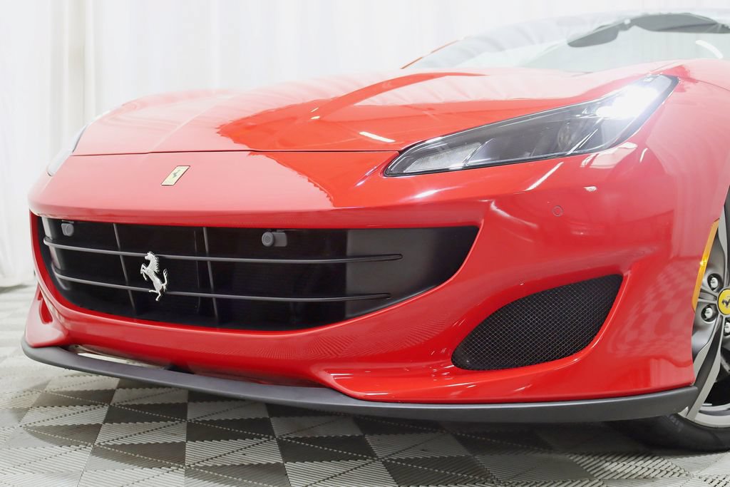 Used 2020 Ferrari Portofino RWD image 10