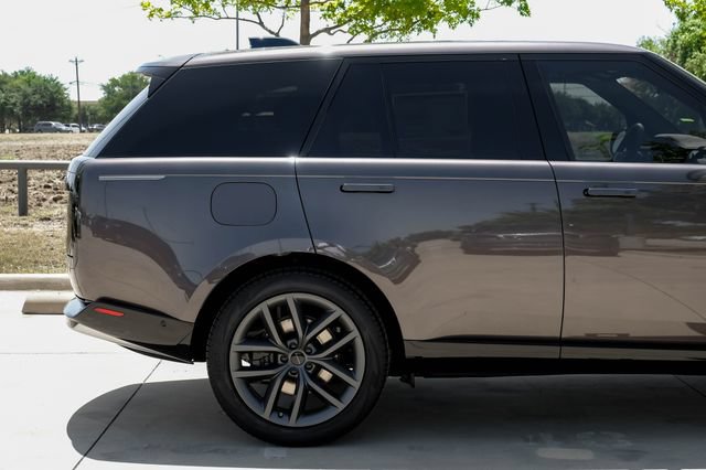New 2026 Land Rover Range Rover SE AWD/4WD image 9