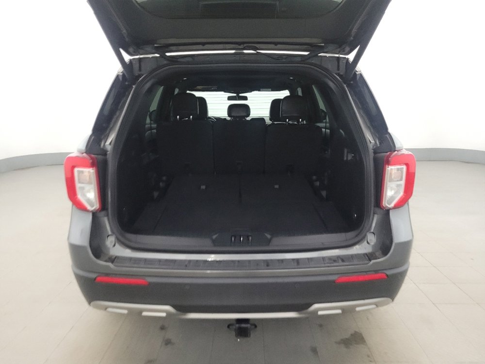 Used 2020 Ford Explorer XLT w/ Equipment Group 202A image 29