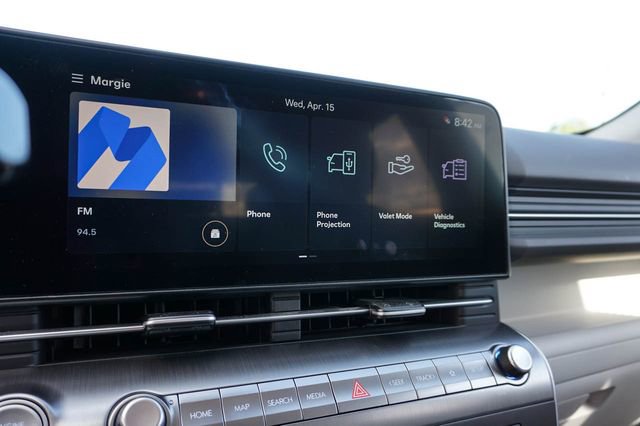 Used 2025 Hyundai Kona SEL image 19