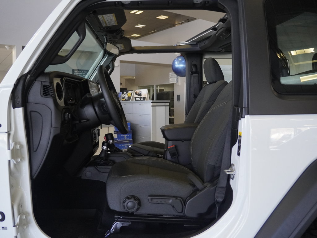 New 2026 Jeep Wrangler Sport AWD/4WD image 18