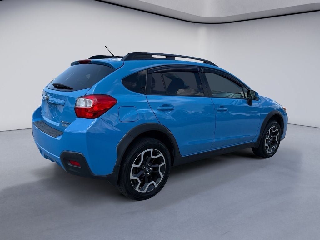 Used 2017 Subaru Crosstrek 2.0i Premium w/ Popular Package #2 AWD/4WD image 5