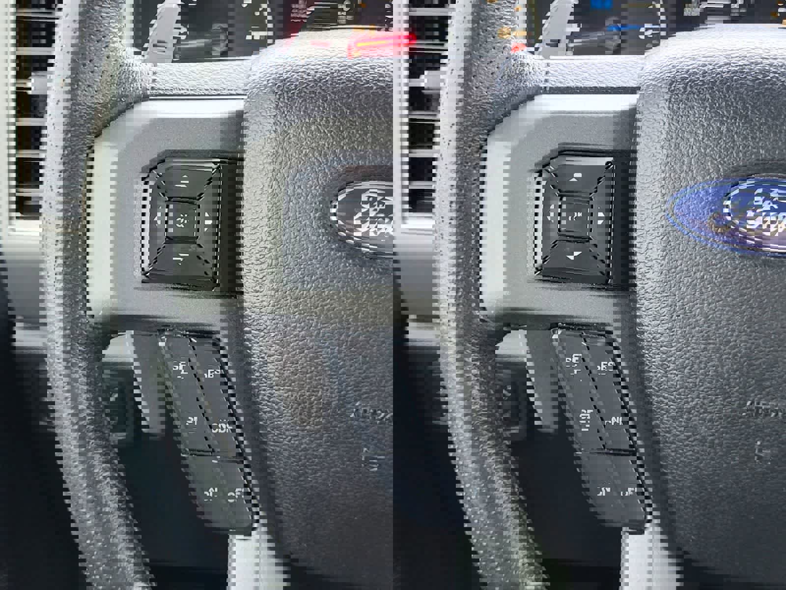 Used 2018 Ford F150 Raptor w/ Equipment Group 801A Mid image 15