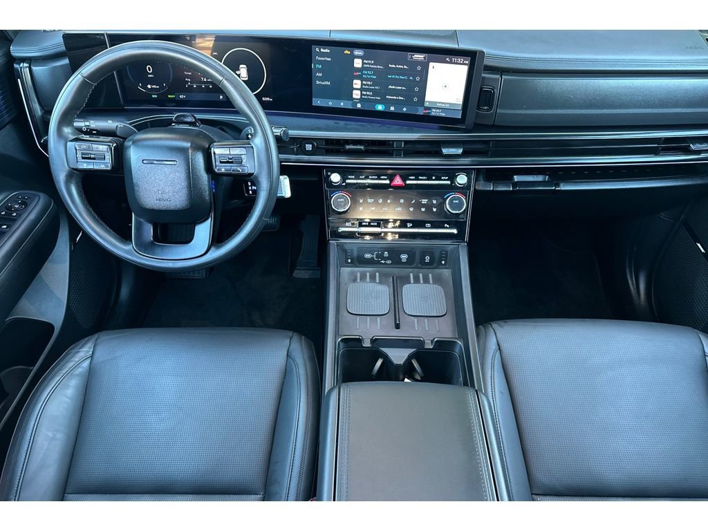 Used 2025 Hyundai Santa Fe Calligraphy image 14