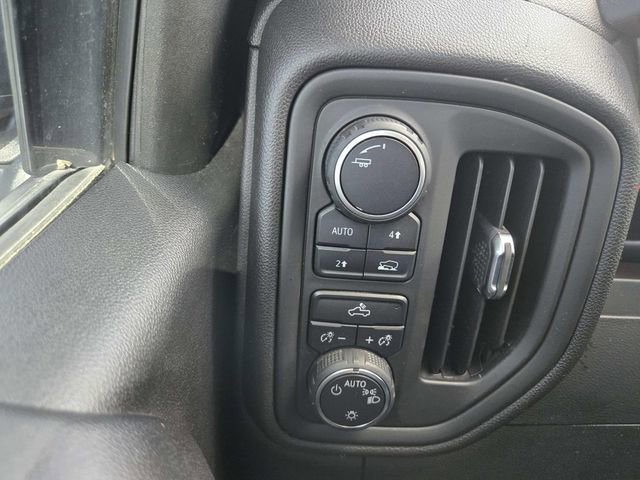 Used 2020 Chevrolet Silverado 1500 Custom w/ Custom Convenience Package AWD/4WD image 27