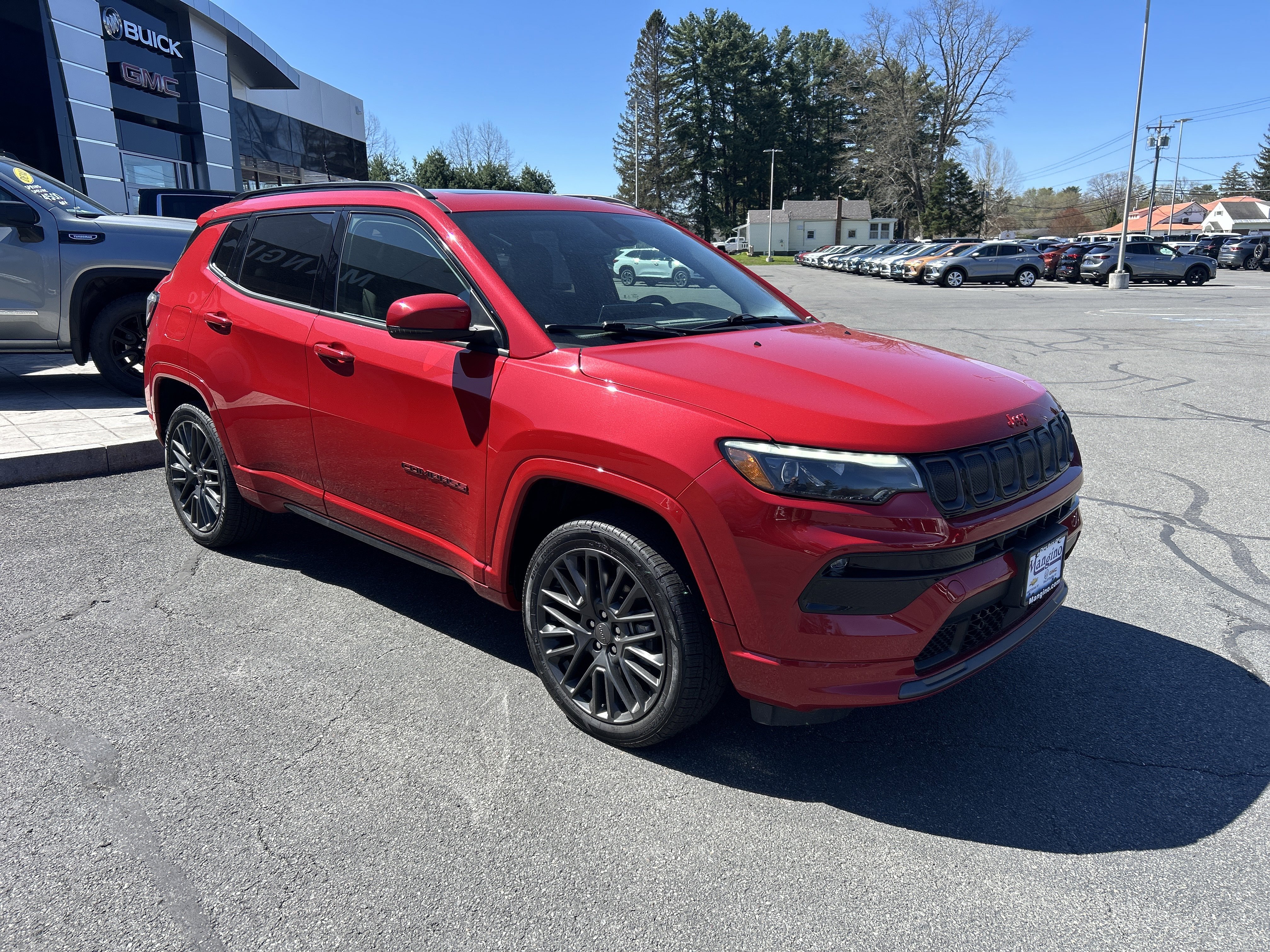 Used 2022 Jeep Compass Limited w/ (RED) Package AWD/4WD image 12