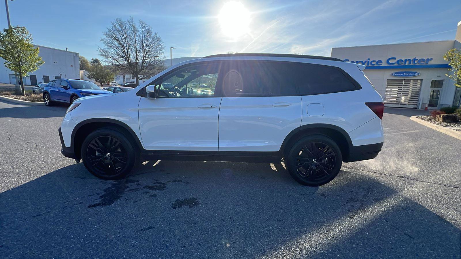 Used 2021 Honda Pilot Black Edition image 7