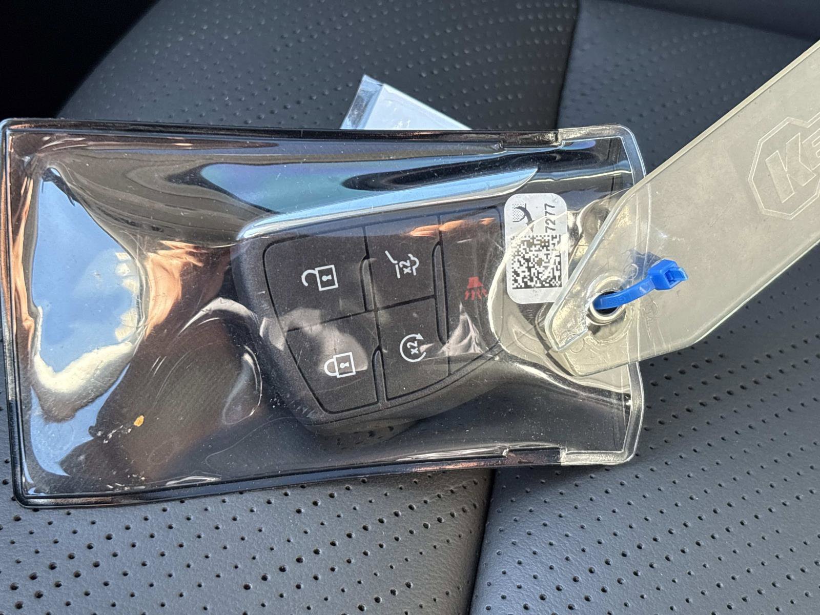 Used 2024 Buick Envision Sport Touring image 37