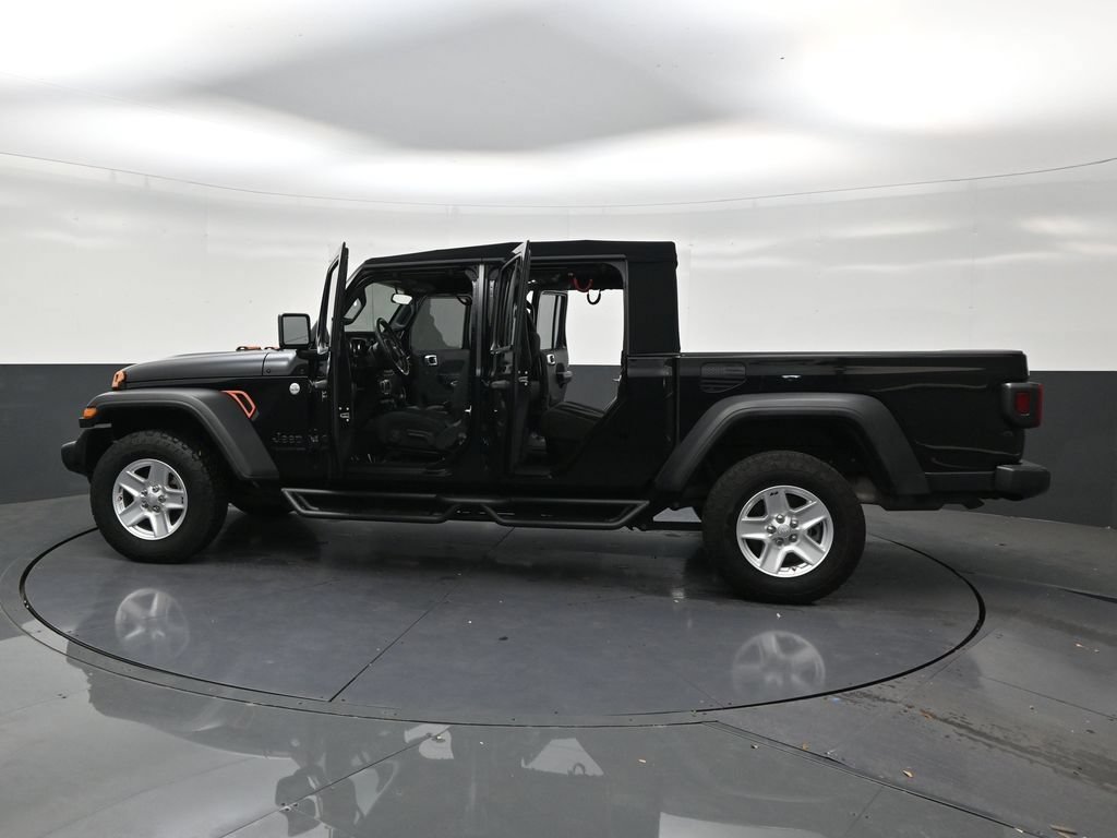 Used 2020 Jeep Gladiator Sport w/ Quick Order Package 24S AWD/4WD image 29
