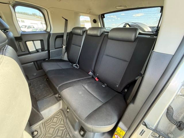 Used 2007 Toyota FJ Cruiser 4WD image 14