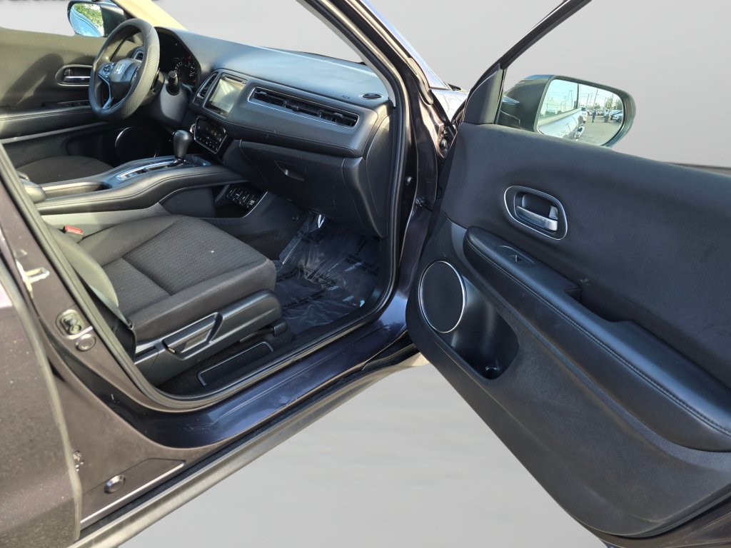 Used 2016 Honda HR-V EX image 24