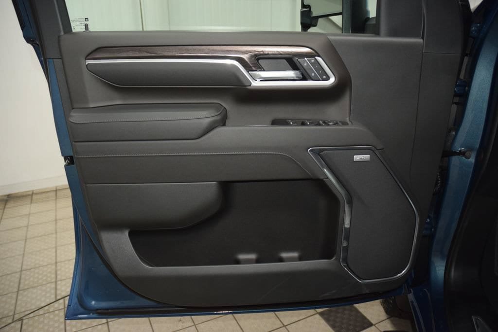 New 2026 Chevrolet Silverado 2500 LTZ w/ LTZ Plus Package AWD/4WD image 56