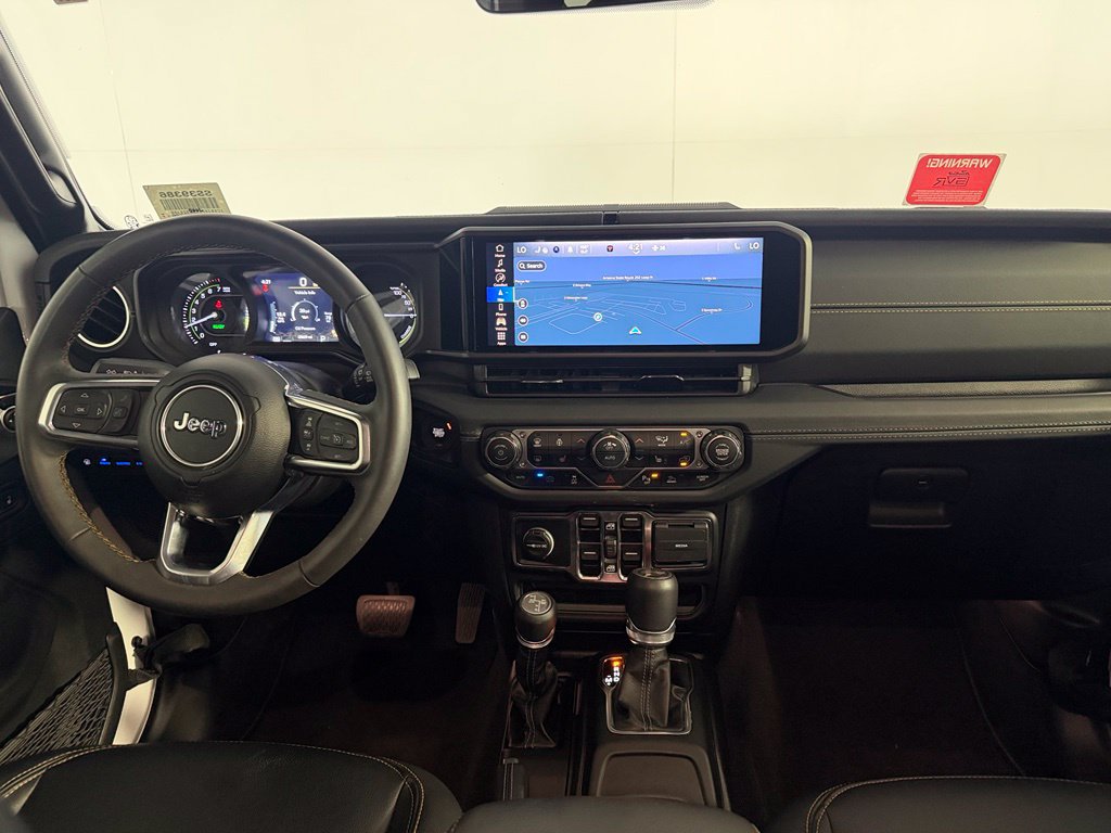 Used 2024 Jeep Wrangler Unlimited Sahara w/ Technology Group AWD/4WD image 14