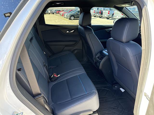 Used 2024 Chevrolet Blazer RS w/ Driver Confidence II Package FWD image 56