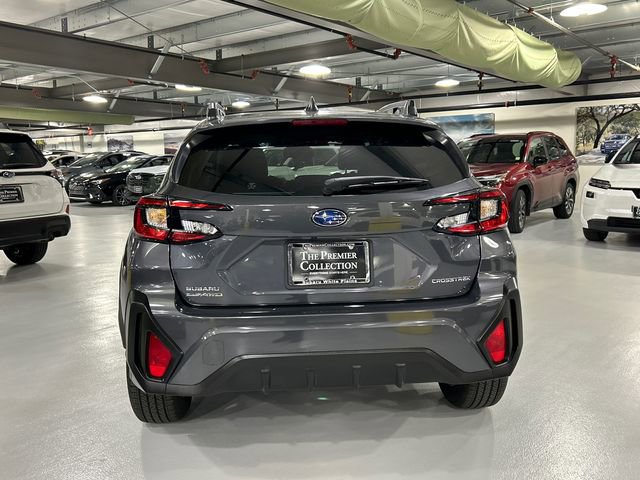 Used 2025 Subaru Crosstrek 2.0i Premium AWD/4WD image 3