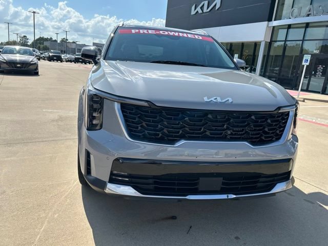 Used 2026 Kia Sorento SX FWD image 2