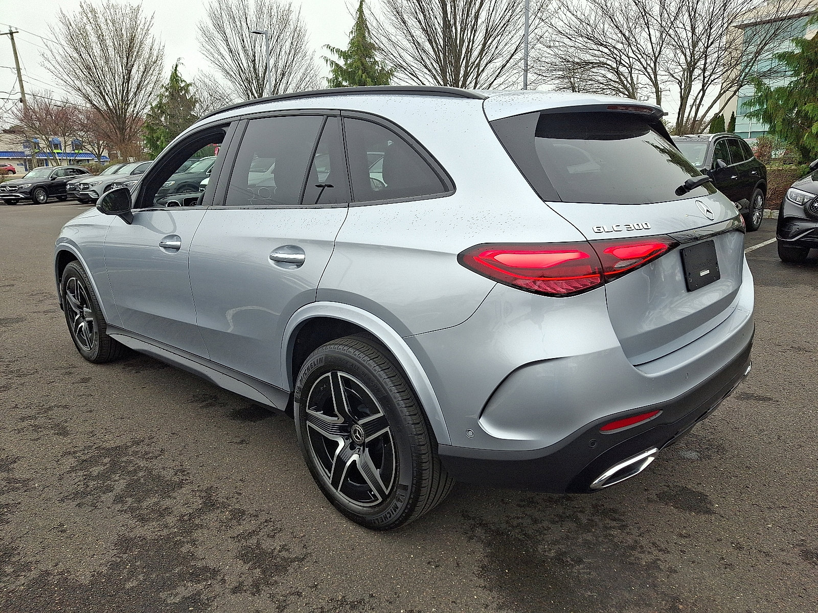 New 2026 Mercedes-Benz GLC 300 4MATIC image 4