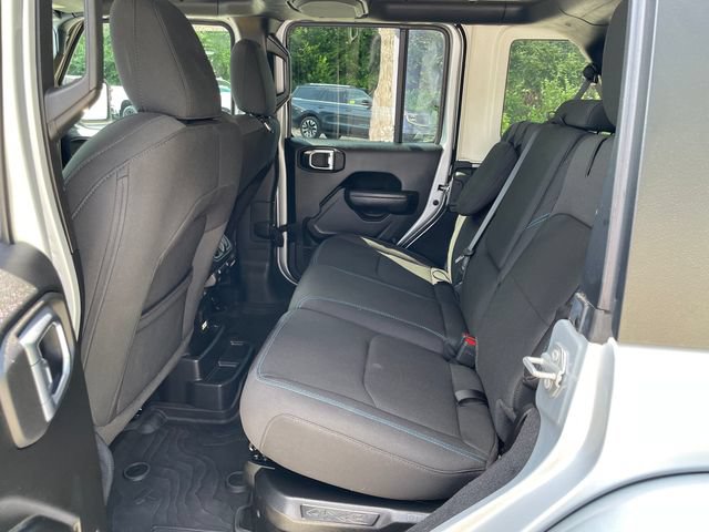 Used 2023 Jeep Wrangler Unlimited Rubicon 4xe w/ Dual Top Group AWD/4WD image 18