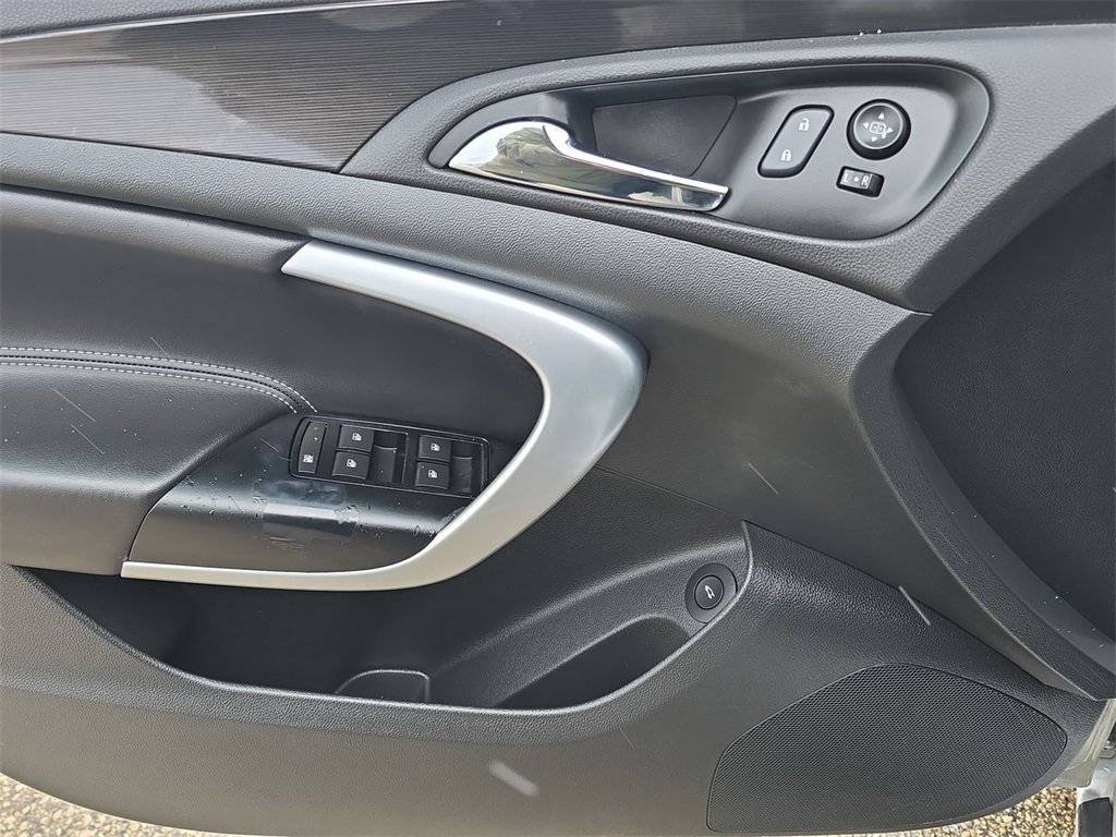 Certified 2017 Buick Regal Sport Touring image 23