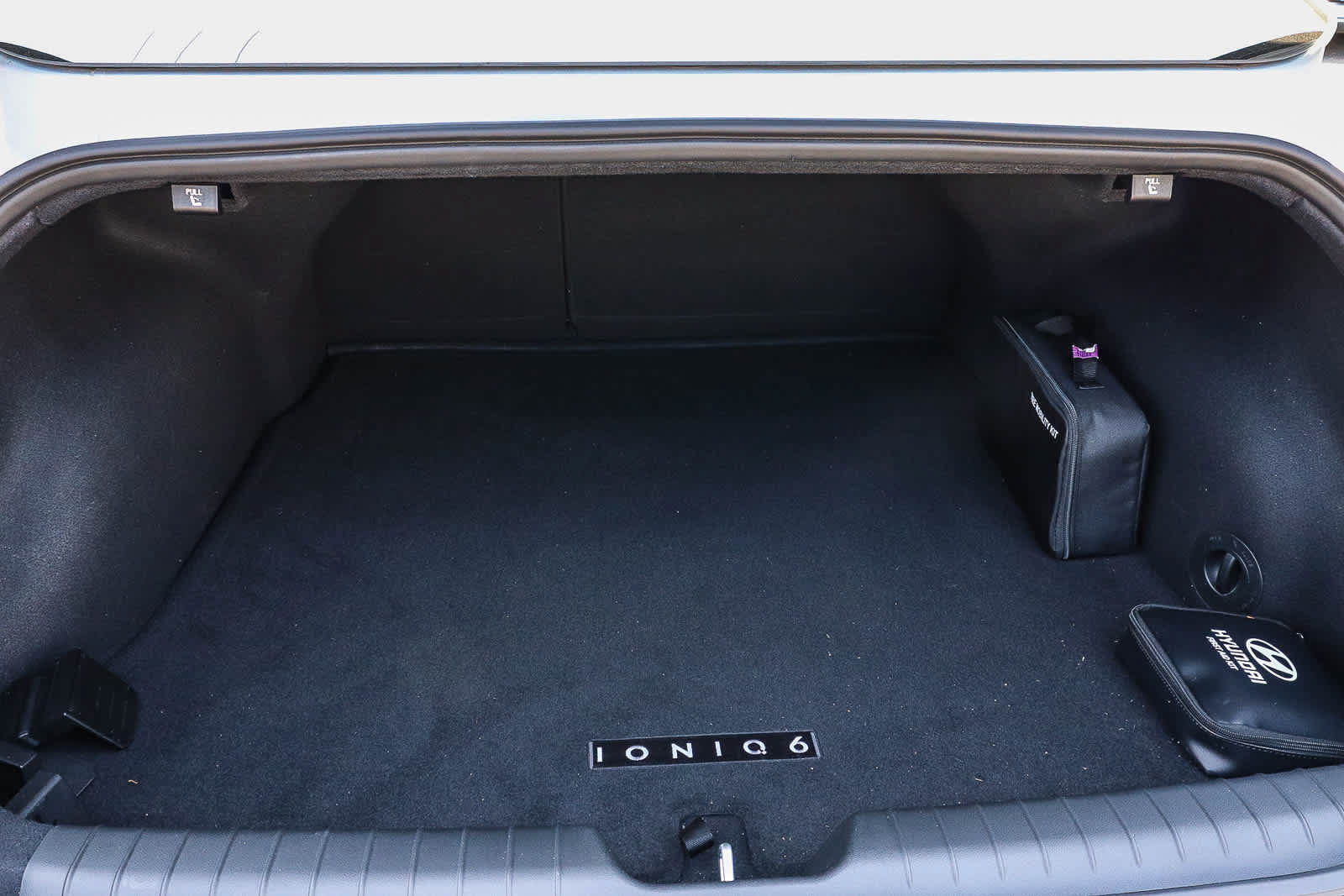 Used 2023 Hyundai Ioniq 6 SEL w/ Cargo Package RWD image 16